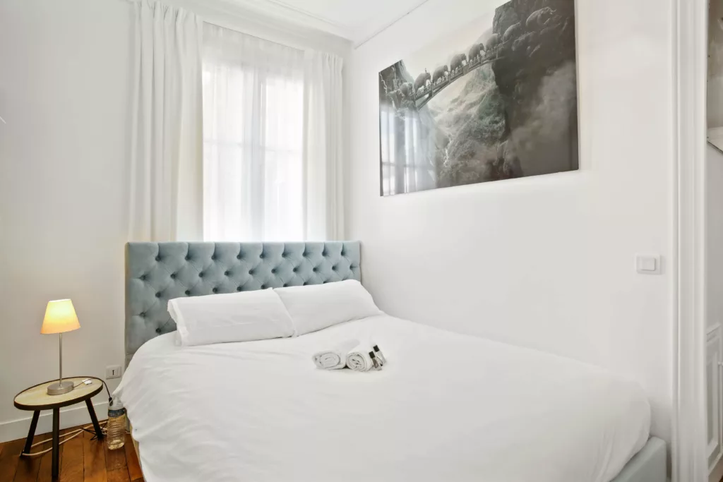 MasterbedRoom1